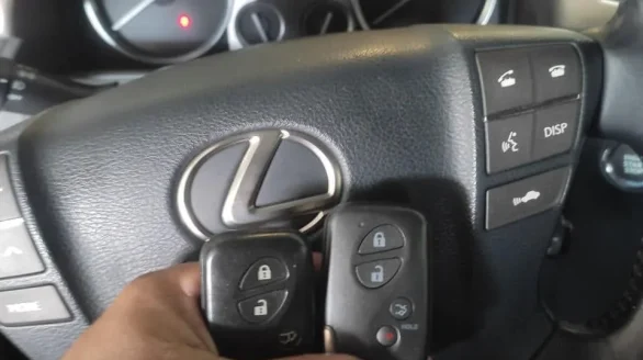 home-service-3-car-keys